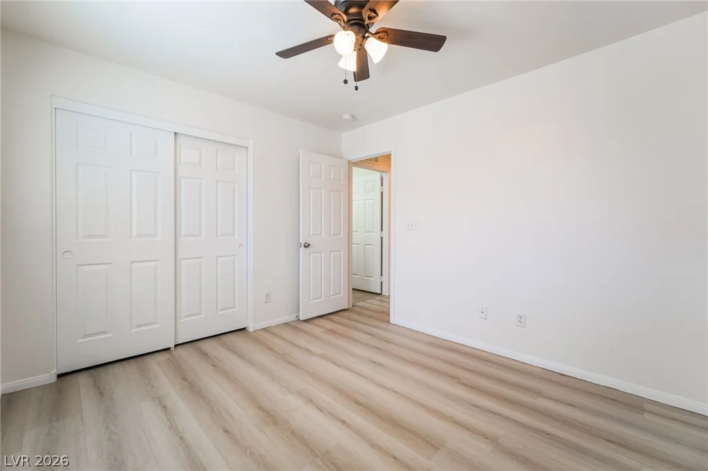 9149 White Rock Peak, Las Vegas, NV 89113
