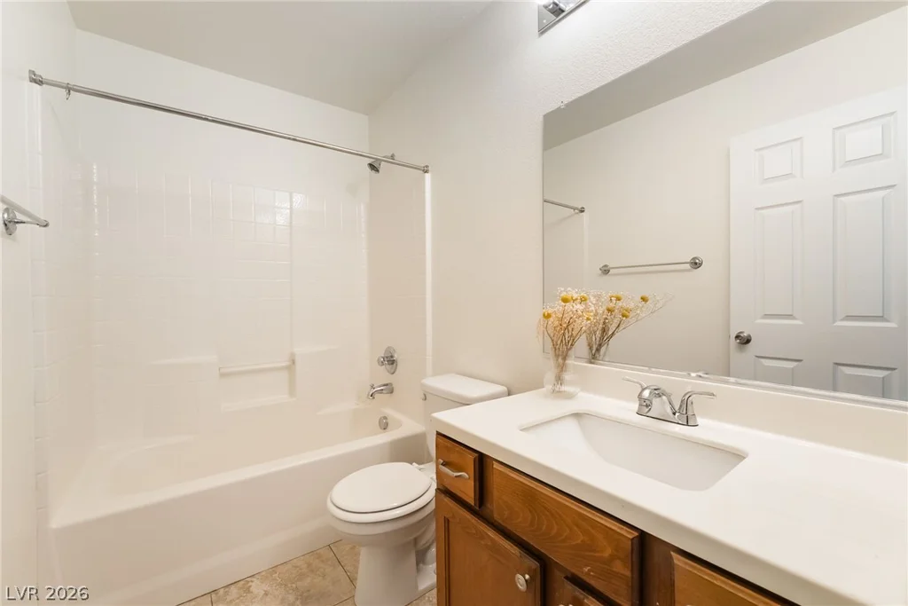 9149 White Rock Peak, Las Vegas, NV 89113