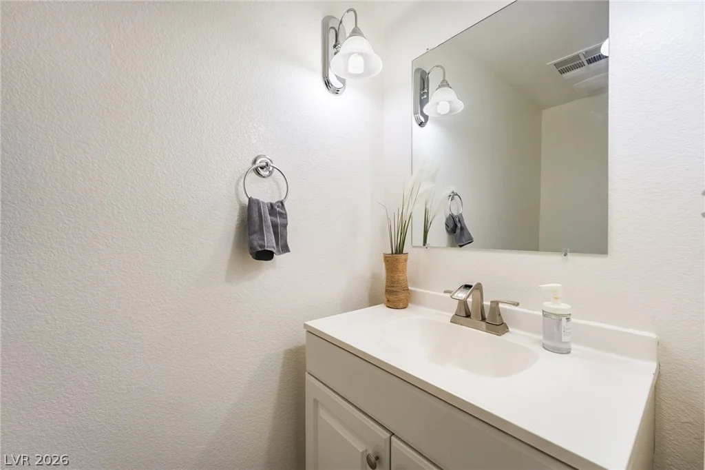 9149 White Rock Peak, Las Vegas, NV 89113