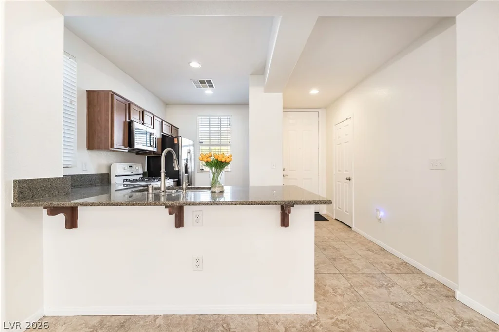 9149 White Rock Peak, Las Vegas, NV 89113