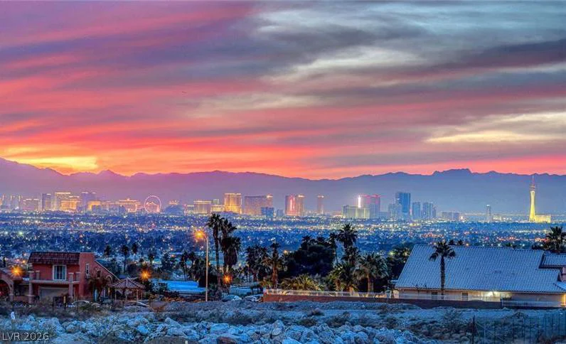 236 Vista Valley, Las Vegas, NV 89110