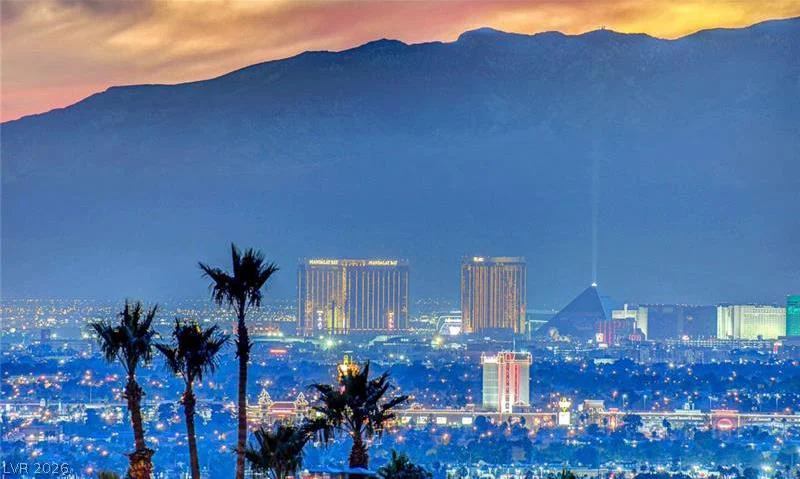 236 Vista Valley, Las Vegas, NV 89110