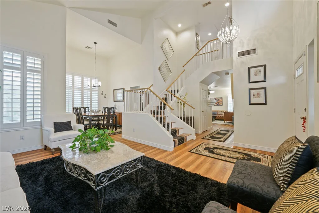 6105 Flaming Arrow, North Las Vegas, NV 89031