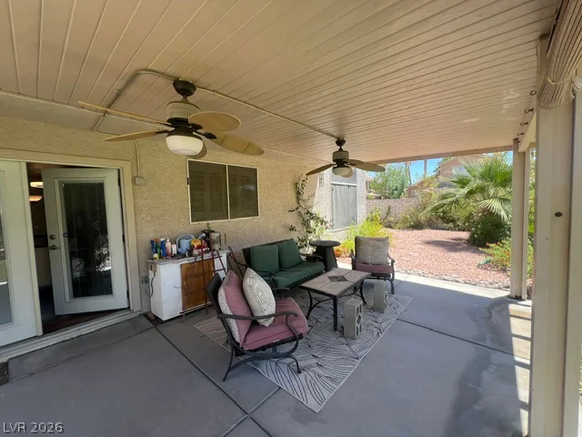 6105 Flaming Arrow, North Las Vegas, NV 89031
