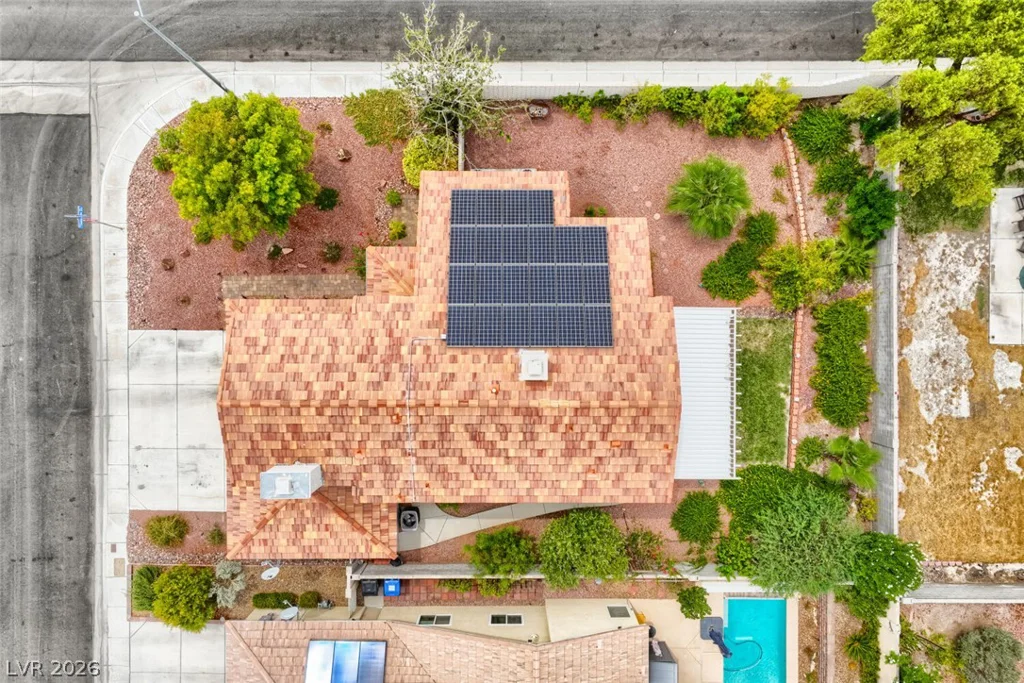 6105 Flaming Arrow, North Las Vegas, NV 89031