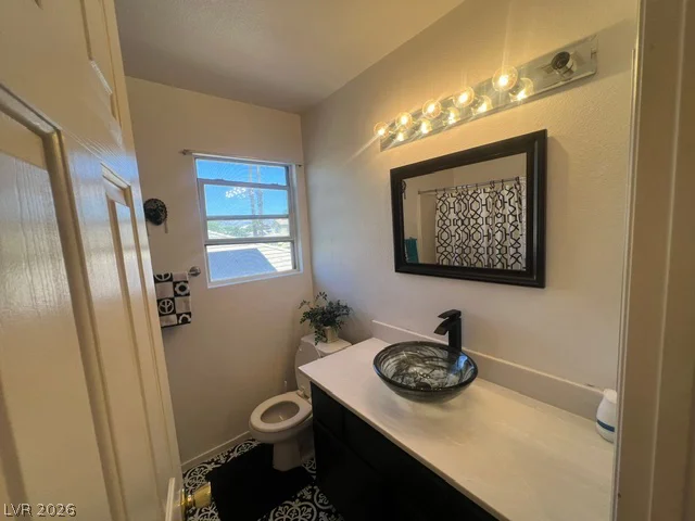 6105 Flaming Arrow, North Las Vegas, NV 89031
