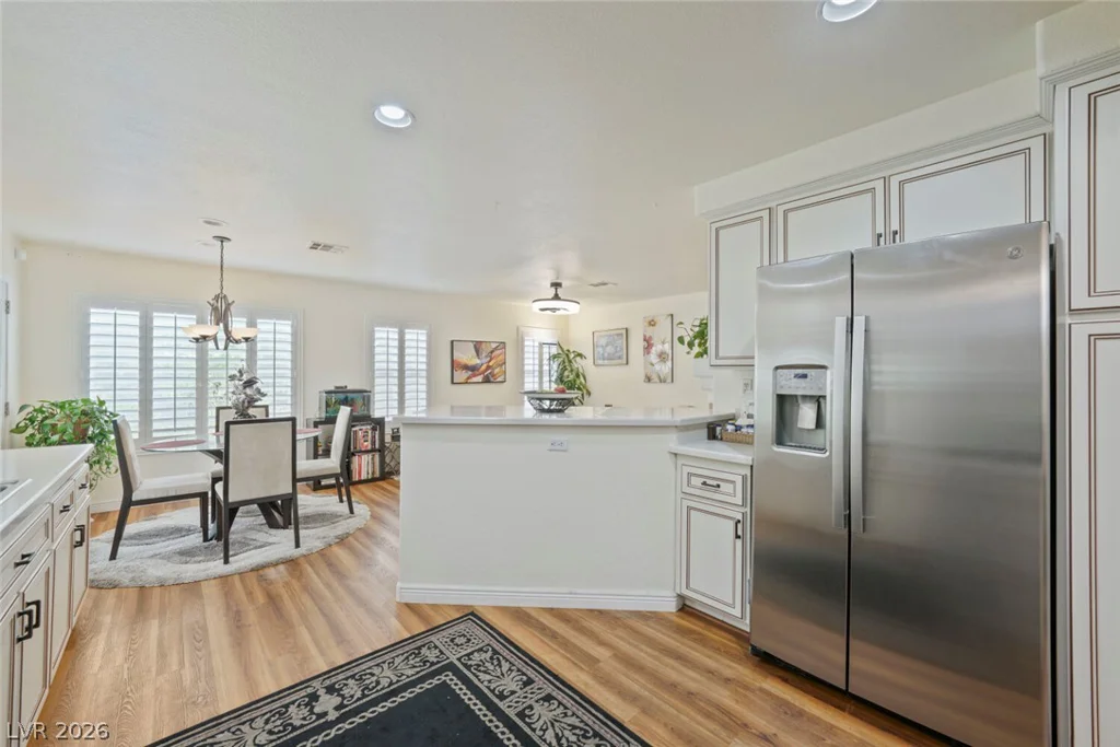 6105 Flaming Arrow, North Las Vegas, NV 89031