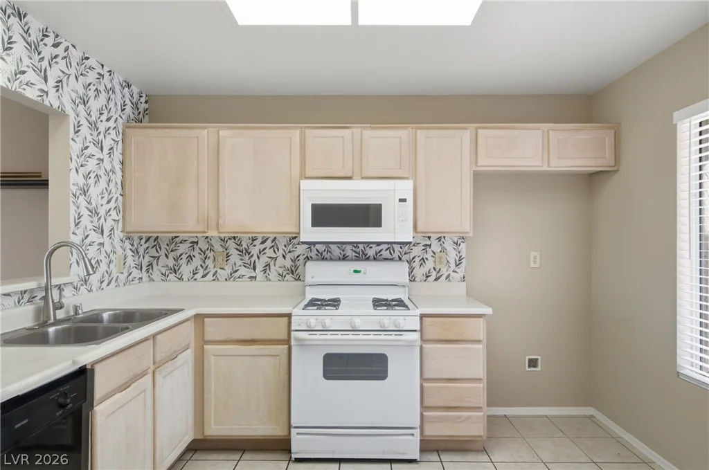 8612 Prairie Hill, Las Vegas, NV 89134