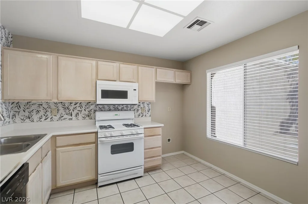 8612 Prairie Hill, Las Vegas, NV 89134