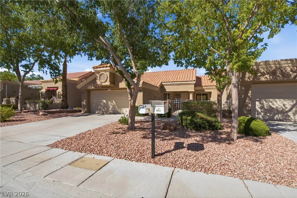 8612 Prairie Hill, Las Vegas, NV 89134