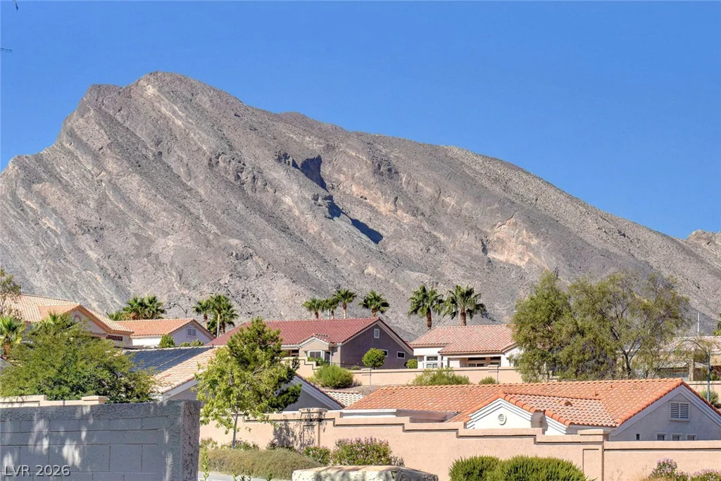 8612 Prairie Hill, Las Vegas, NV 89134