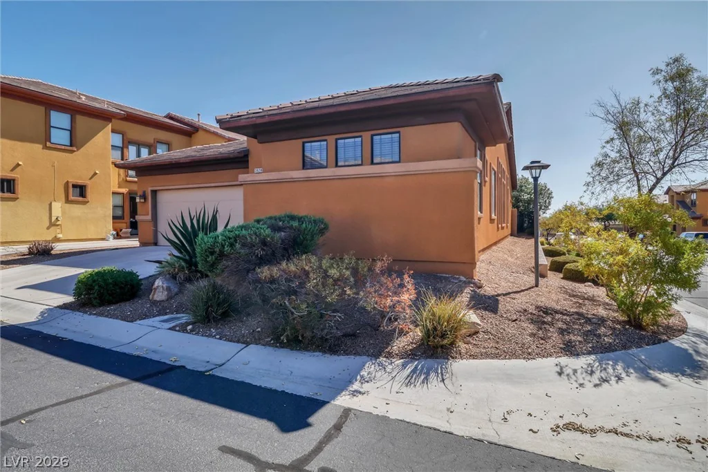 3928 Maldive Isle, Las Vegas, NV 89129