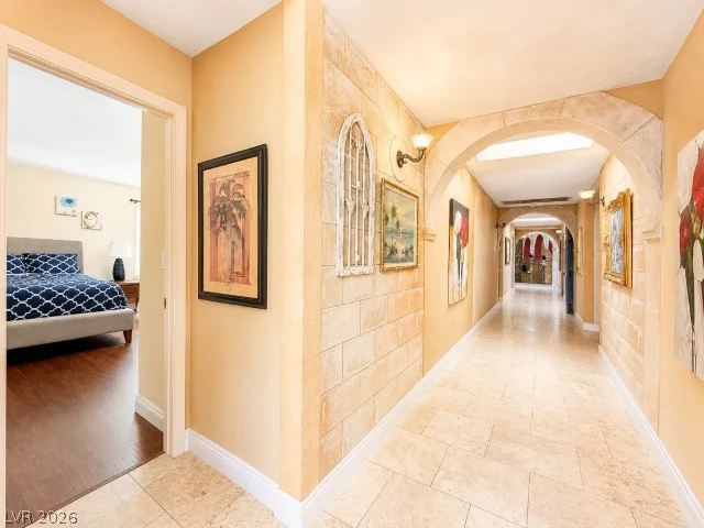 6425 Darby, Las Vegas, NV 89146