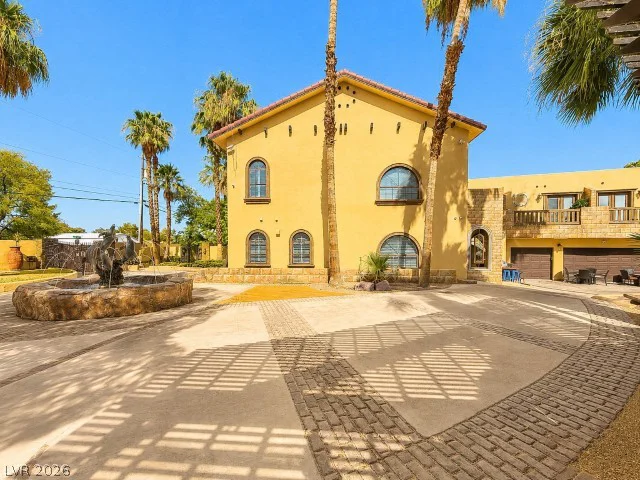 6425 Darby, Las Vegas, NV 89146
