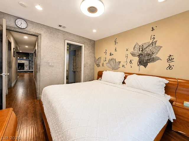 6425 Darby, Las Vegas, NV 89146