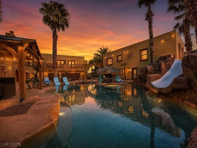 6425 Darby, Las Vegas, NV 89146