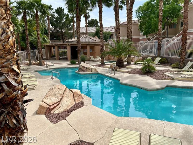 424 Pine Haven, Las Vegas, NV 89144