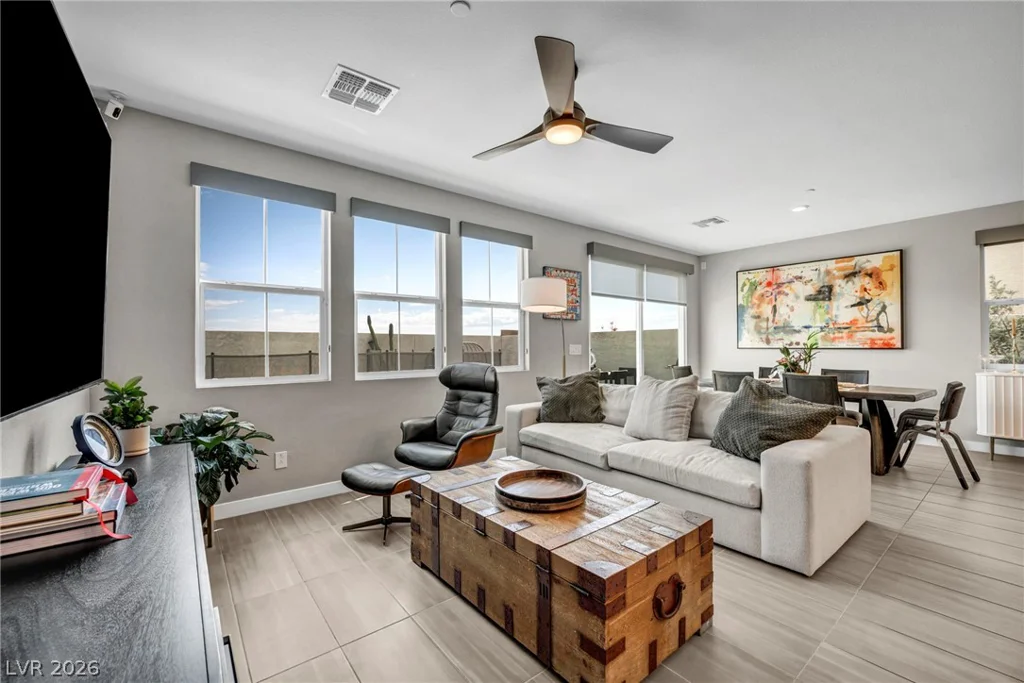 2394 Bellinzona, Henderson, NV 89044