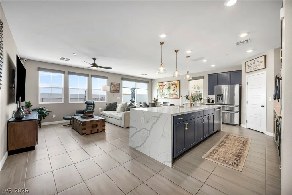 2394 Bellinzona, Henderson, NV 89044