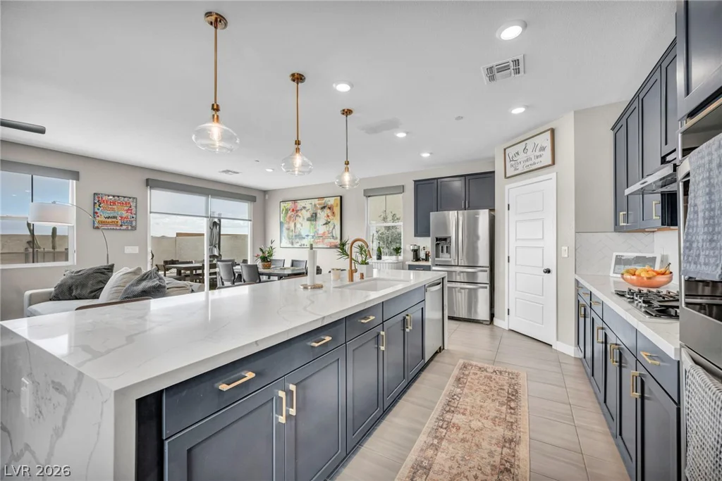 2394 Bellinzona, Henderson, NV 89044