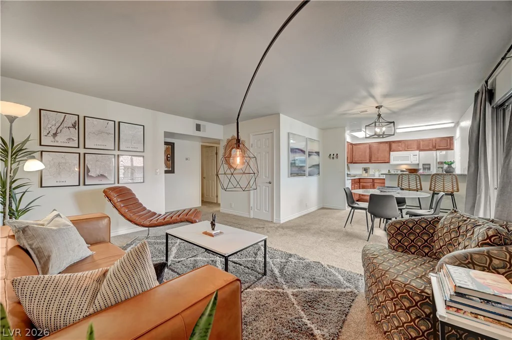 5220 Indian River, Las Vegas, NV 89103
