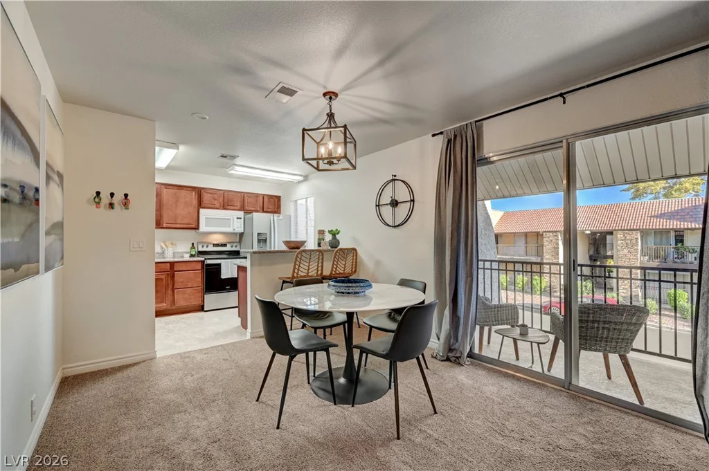 5220 Indian River, Las Vegas, NV 89103