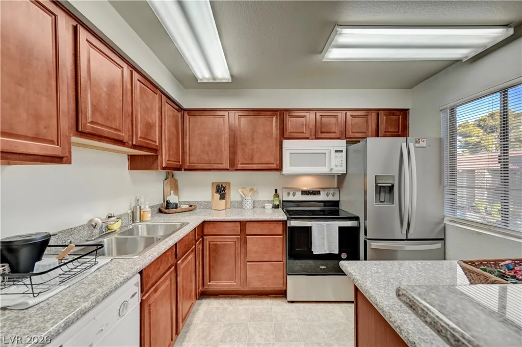 5220 Indian River, Las Vegas, NV 89103