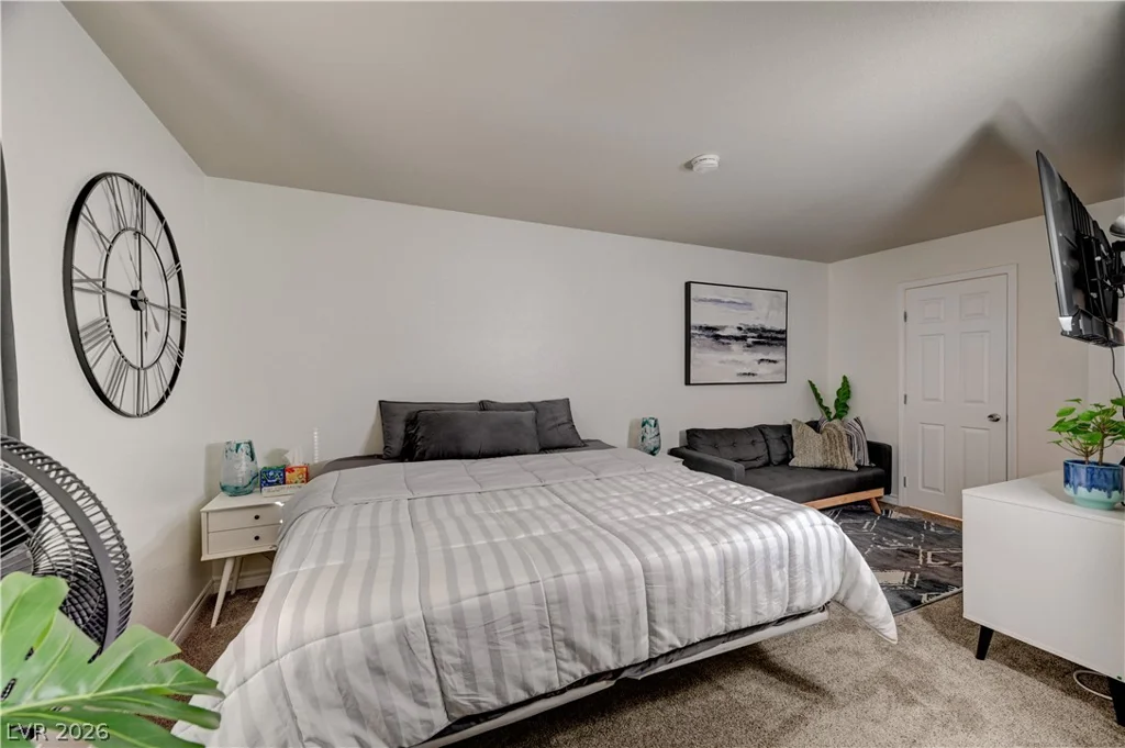 5220 Indian River, Las Vegas, NV 89103