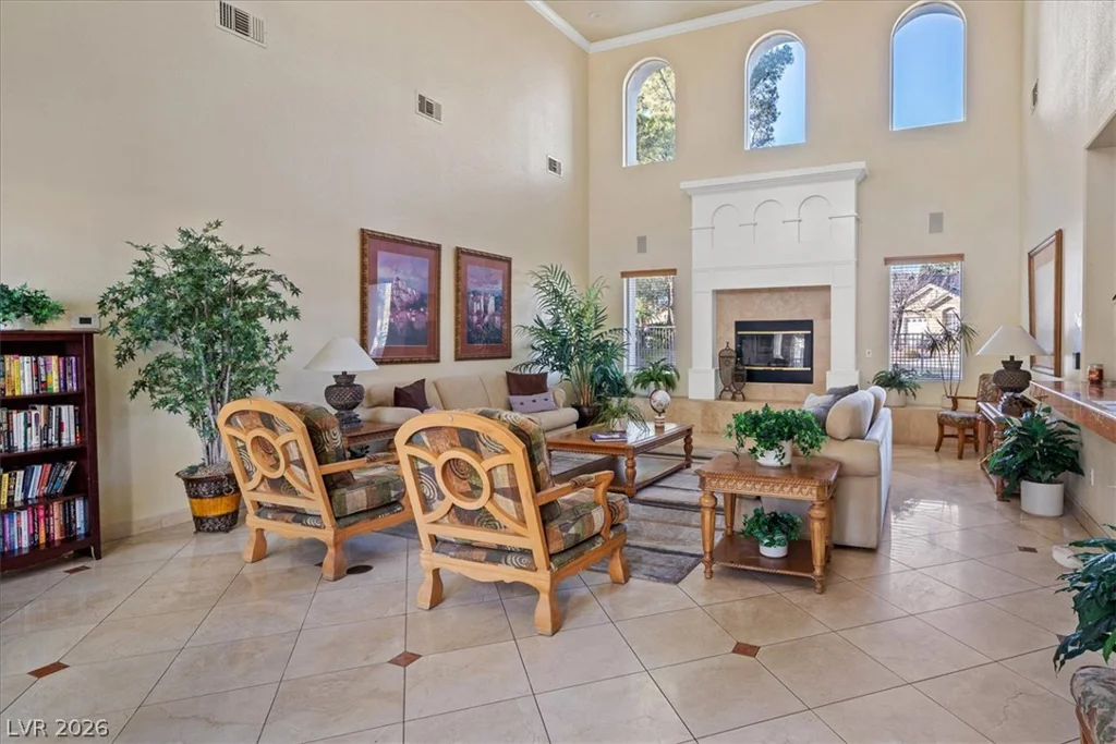 10328 Marc Kahre, Las Vegas, NV 89129
