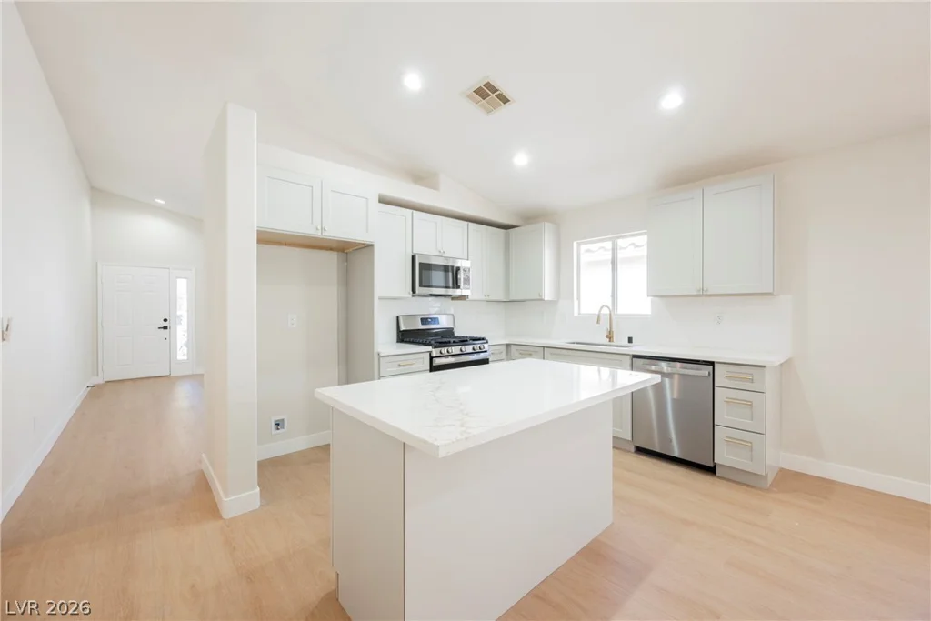 4937 Athens Bay, North Las Vegas, NV 89031