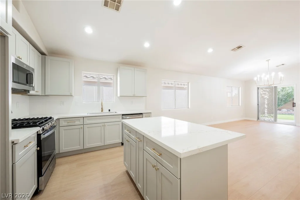 4937 Athens Bay, North Las Vegas, NV 89031