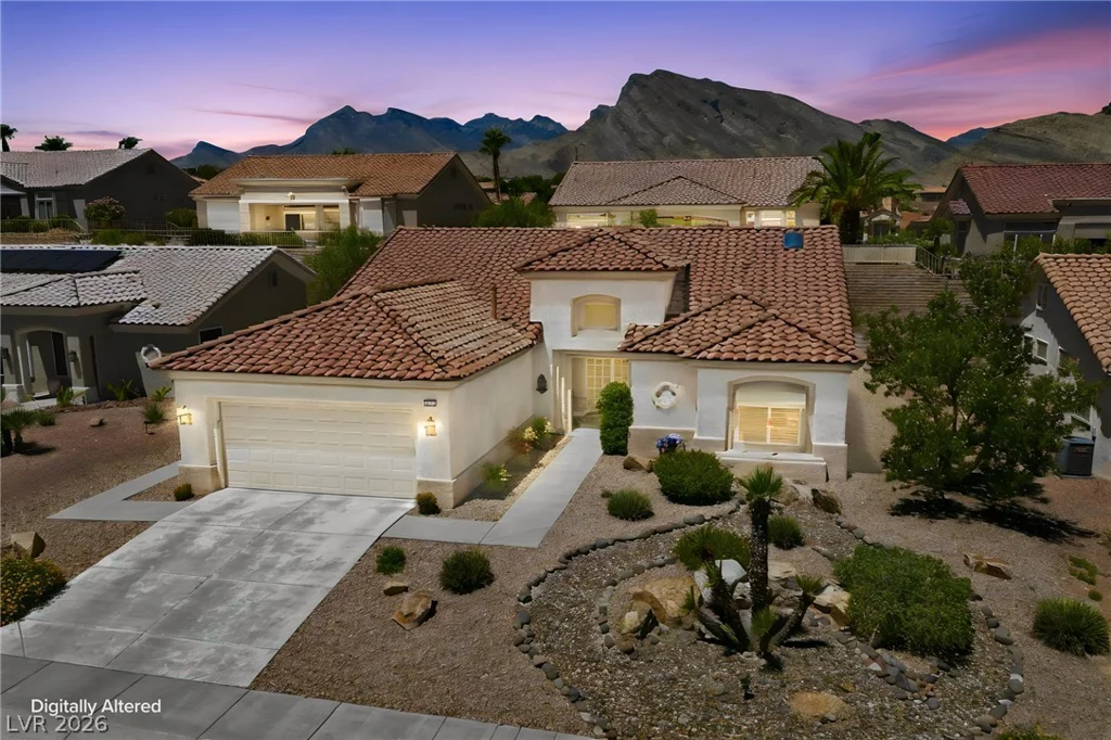 2705 Byron, Las Vegas, NV 89134