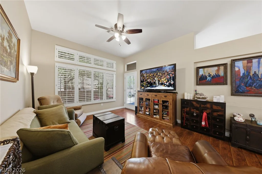2705 Byron, Las Vegas, NV 89134