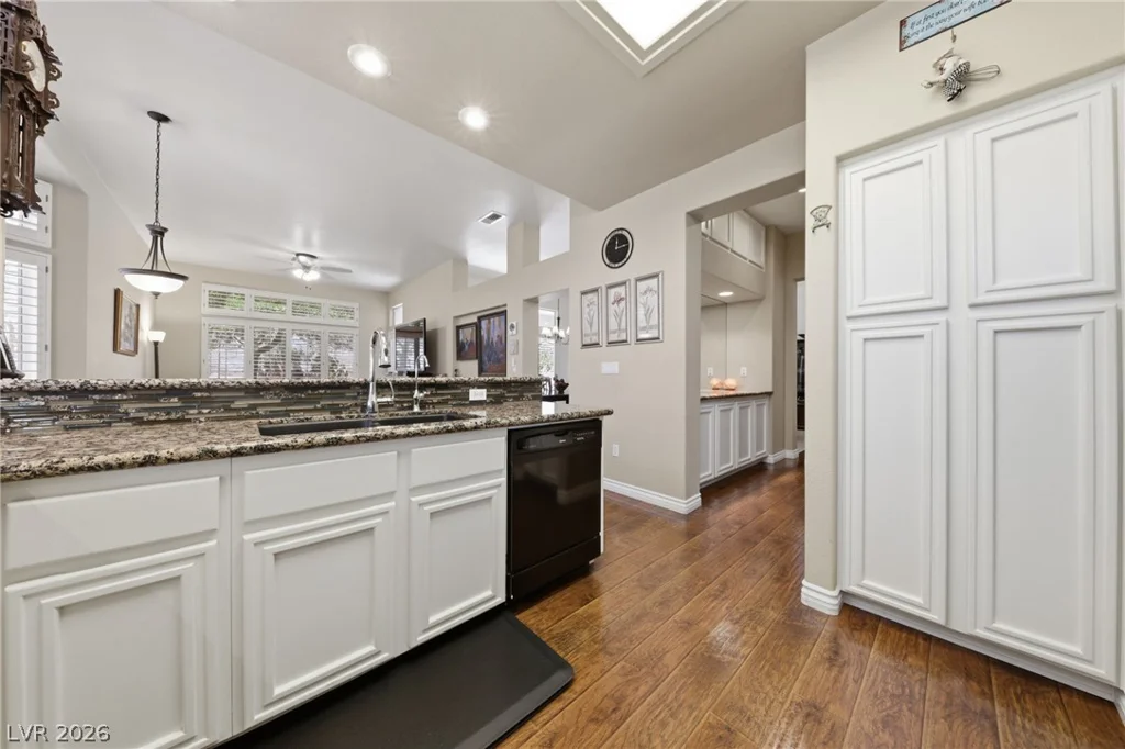 2705 Byron, Las Vegas, NV 89134