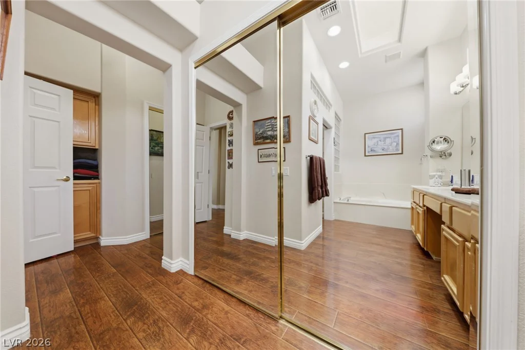 2705 Byron, Las Vegas, NV 89134