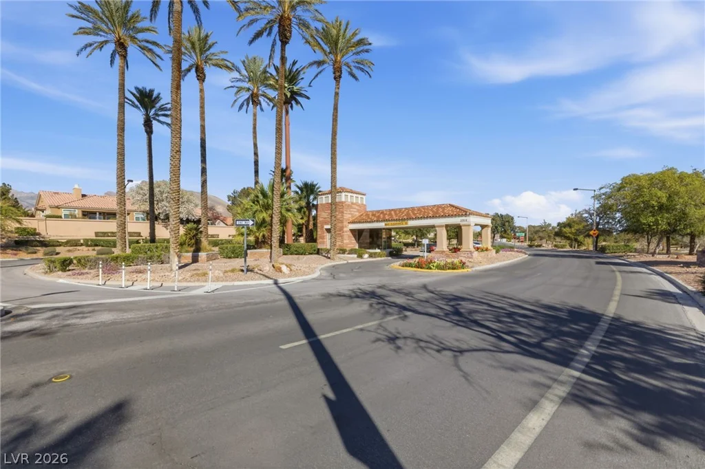 2705 Byron, Las Vegas, NV 89134