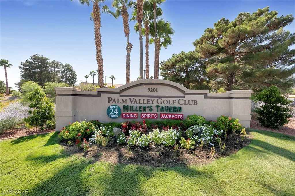 2705 Byron, Las Vegas, NV 89134