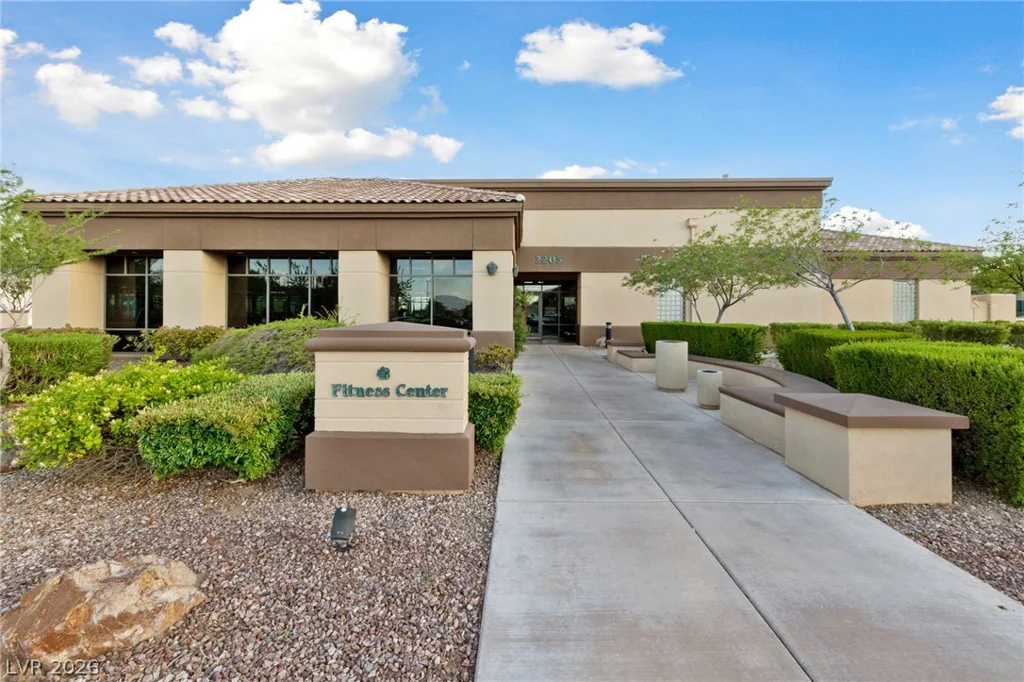 2705 Byron, Las Vegas, NV 89134