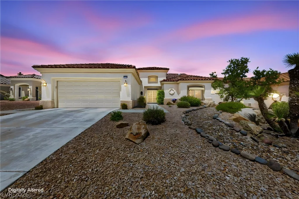 2705 Byron, Las Vegas, NV 89134