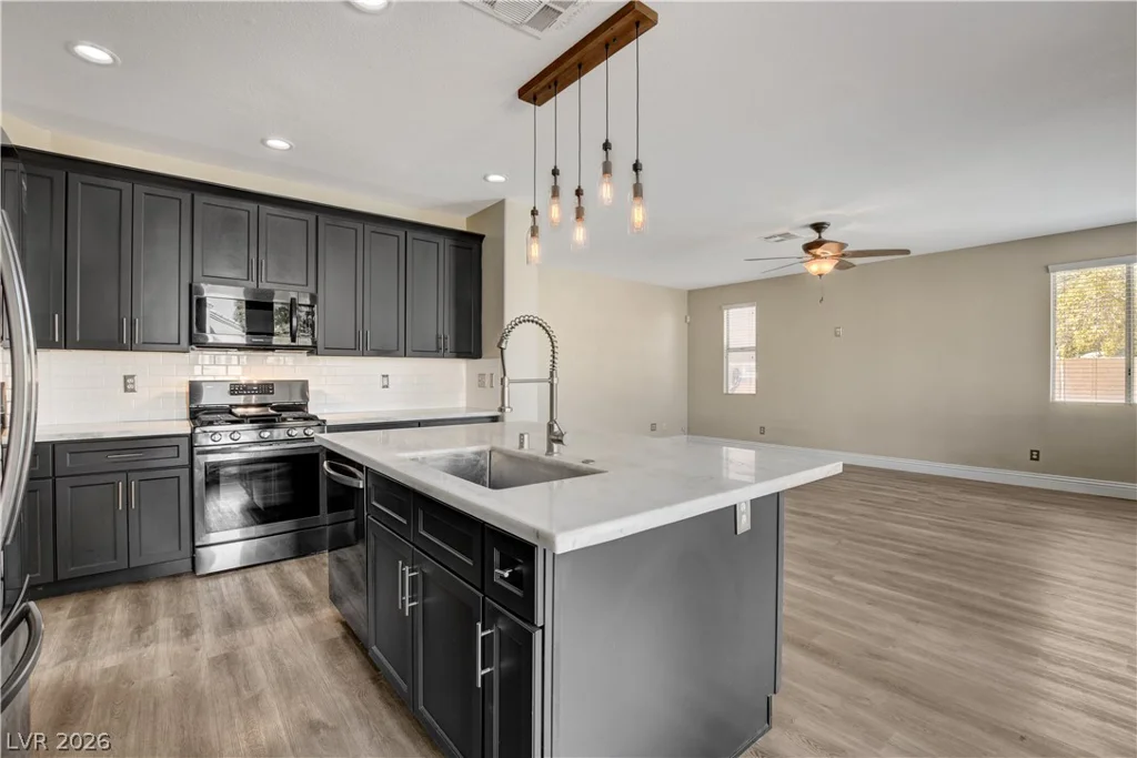 1674 Long Horizon, Henderson, NV 89074