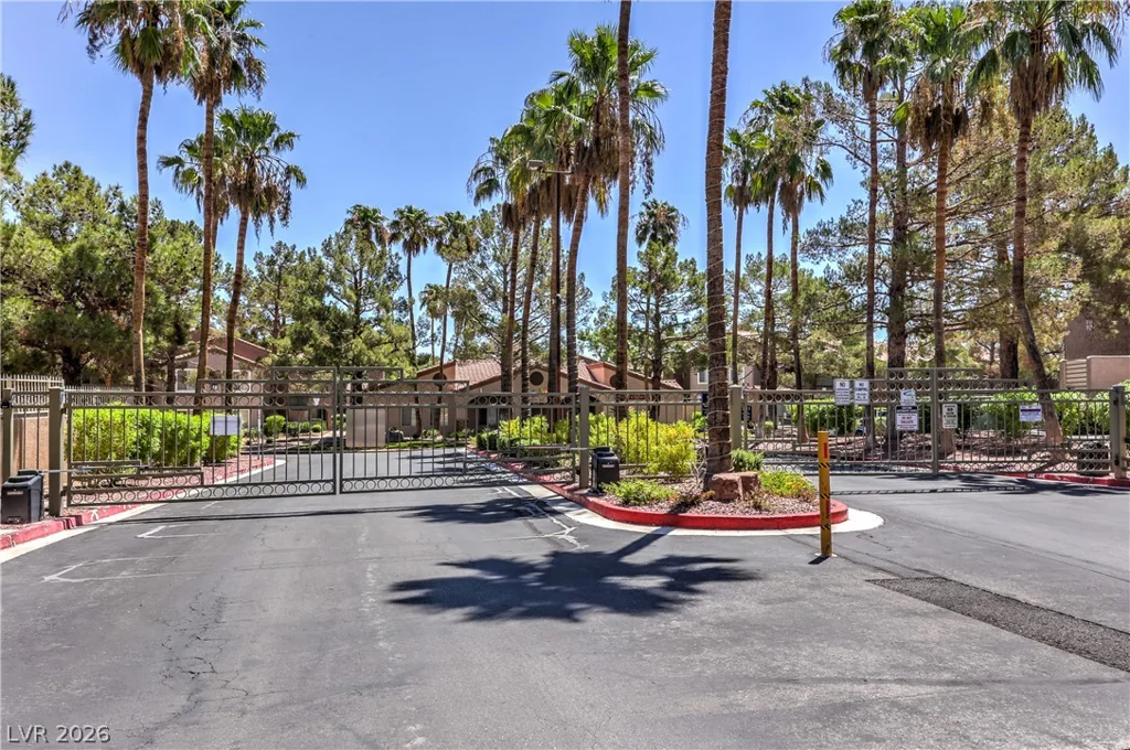 2101 Blue Breeze, Las Vegas, NV 89128