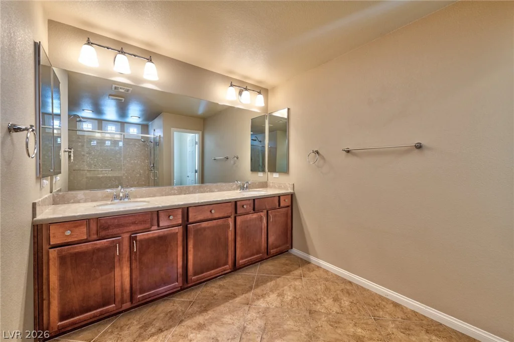9771 Panther Hollow, Las Vegas, NV 89141