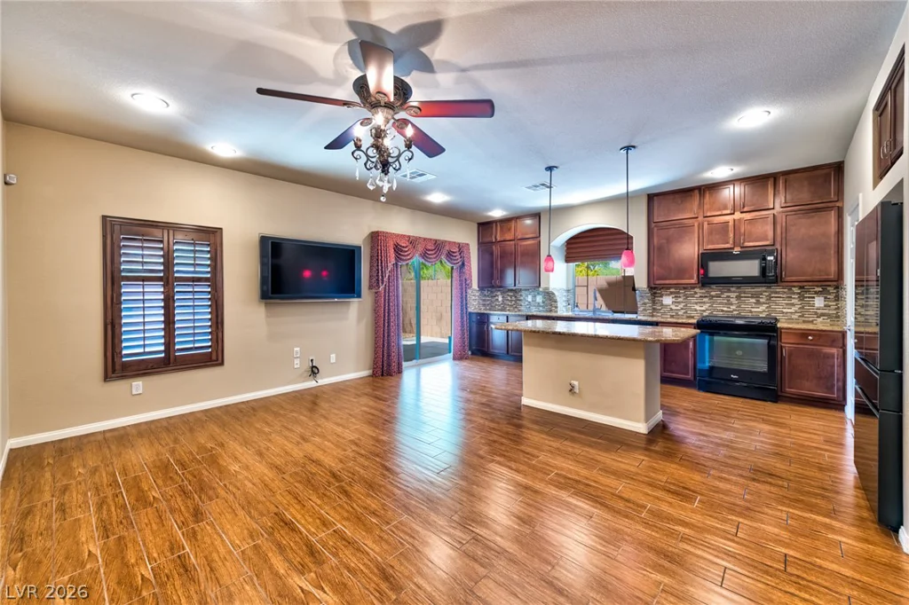 9771 Panther Hollow, Las Vegas, NV 89141