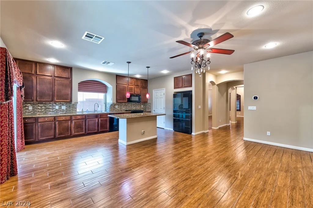 9771 Panther Hollow, Las Vegas, NV 89141