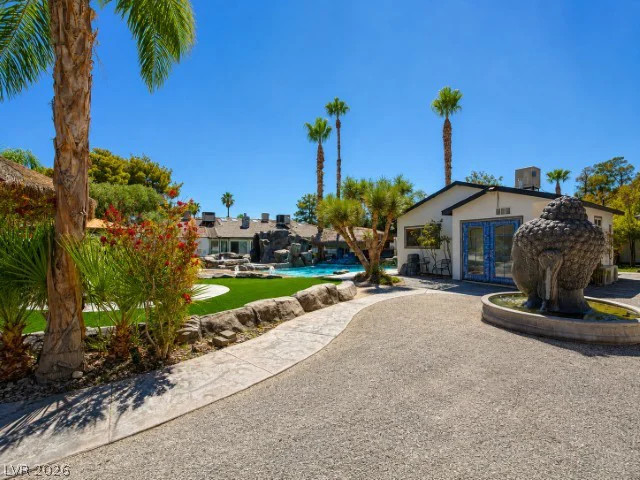 2929 El Camino, Las Vegas, NV 89146