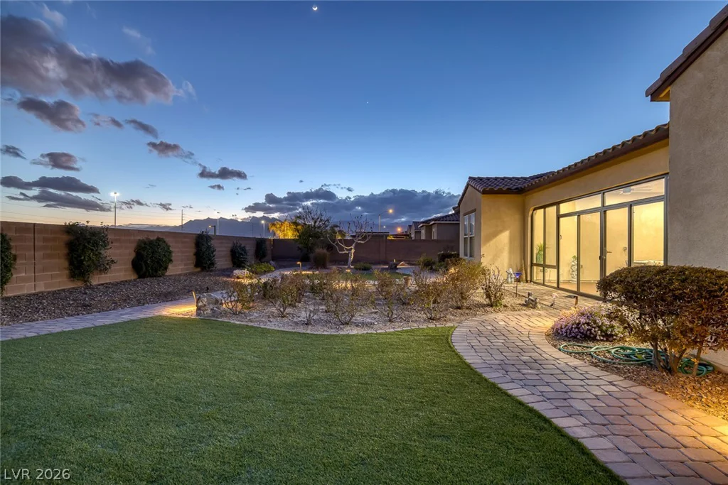 6333 Orto Vaso, Las Vegas, NV 89131