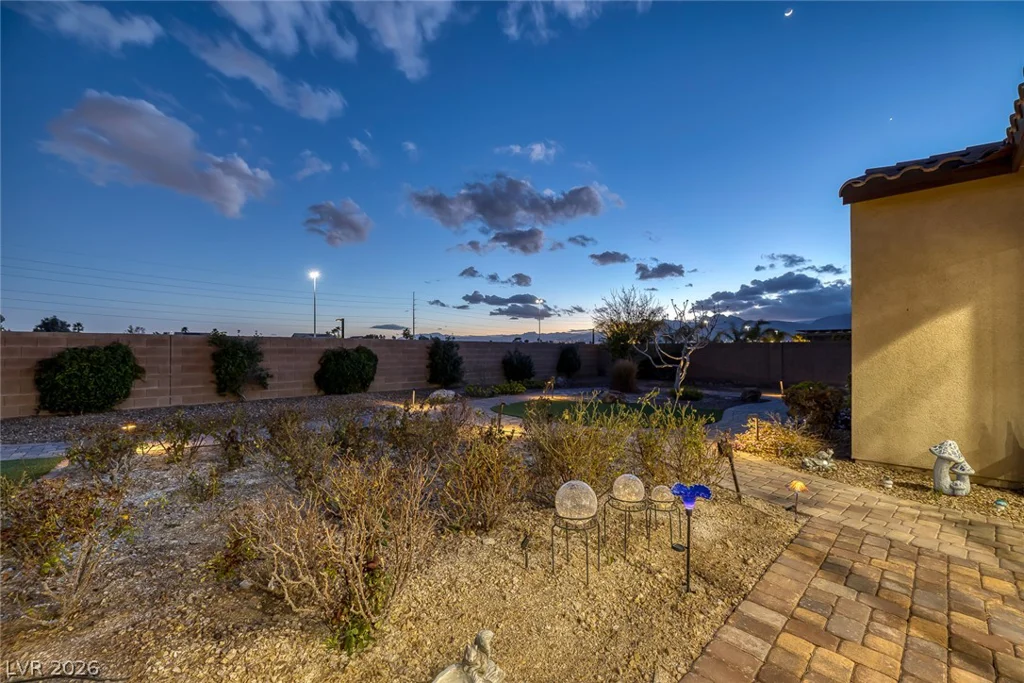 6333 Orto Vaso, Las Vegas, NV 89131