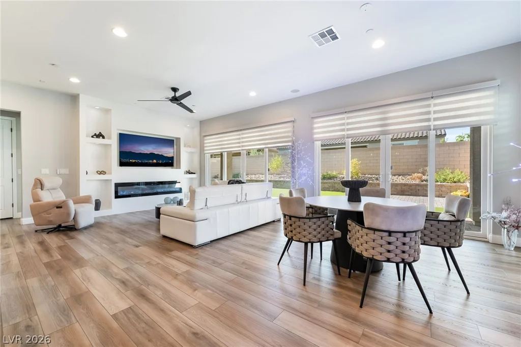 117 Ella Ashman, Henderson, NV 89011