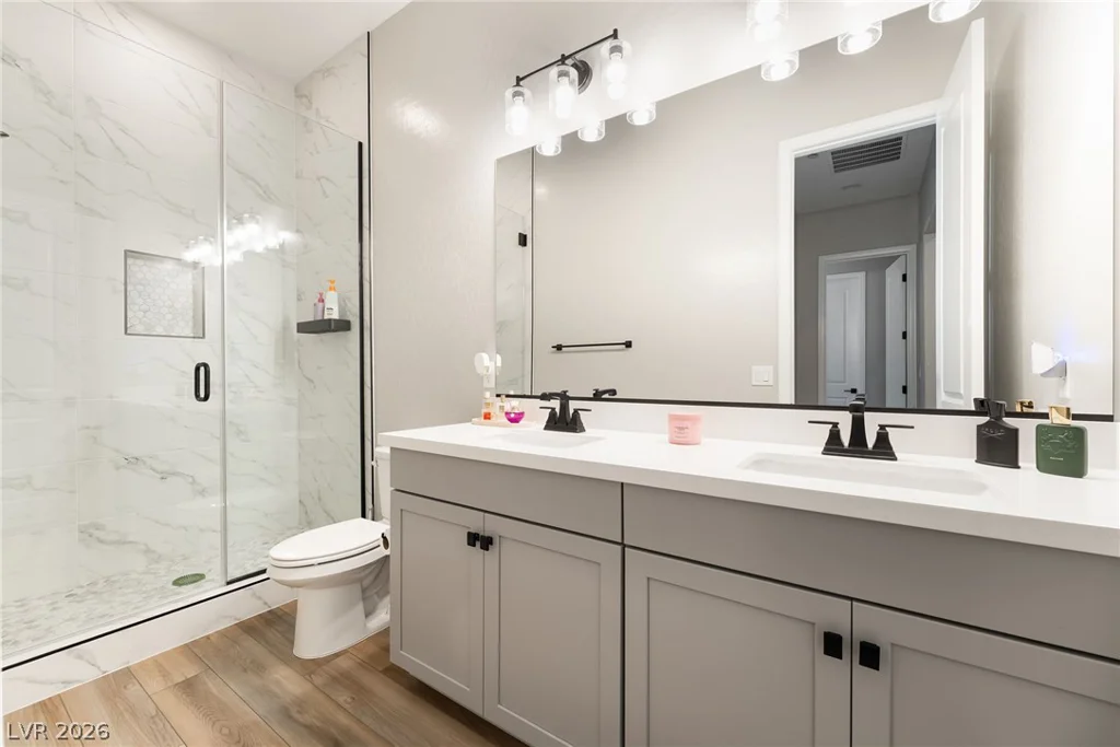 117 Ella Ashman, Henderson, NV 89011