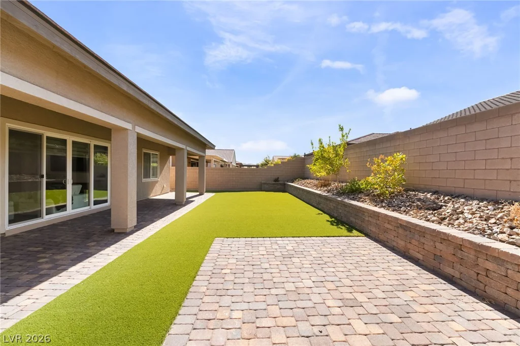 117 Ella Ashman, Henderson, NV 89011